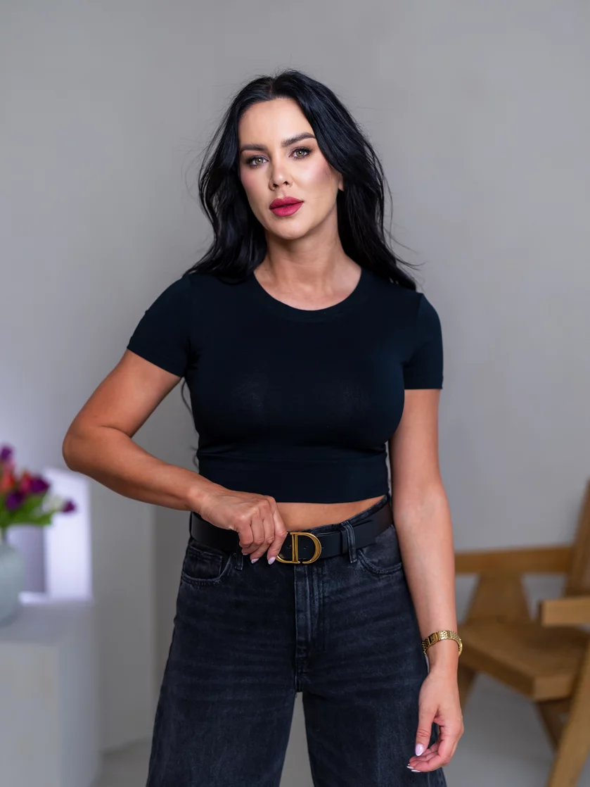 CROP TOP “LARA” - ZÁKLADNÝ VÝSTRIH
