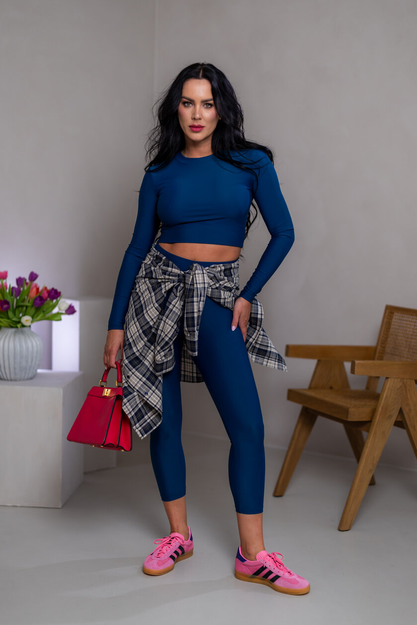 CROP TOP “ROBYN” - ZÁKLADNÝ VÝSTRIH