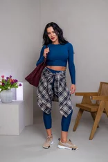 CROP TOP “ROBYN” - ZÁKLADNÝ VÝSTRIH