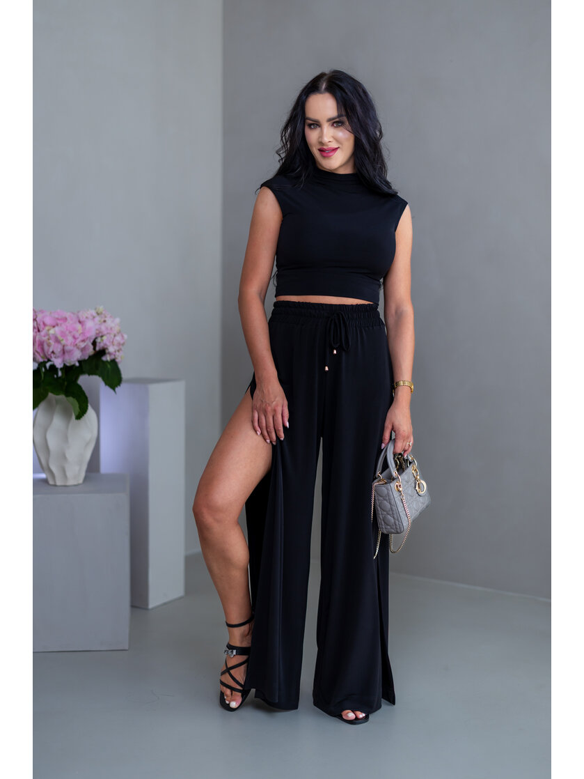 CROP TOP “THEA” - PRINECHANÝ STOJAČIK A PADNUTÉ PLECIA
