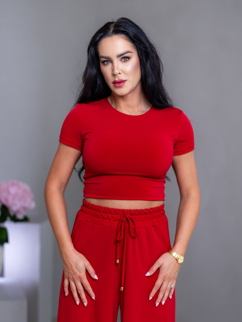 DVOJVRSTOVÝ CROP TOP “SABRINA” S OTVOROM NA CHRBÁTE