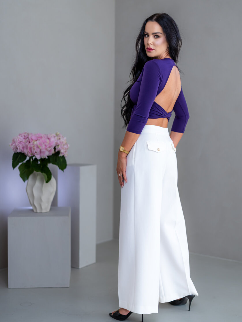 DVOJVRSTOVÝ CROP TOP “SABRINA” S OTVOROM NA CHRBÁTE