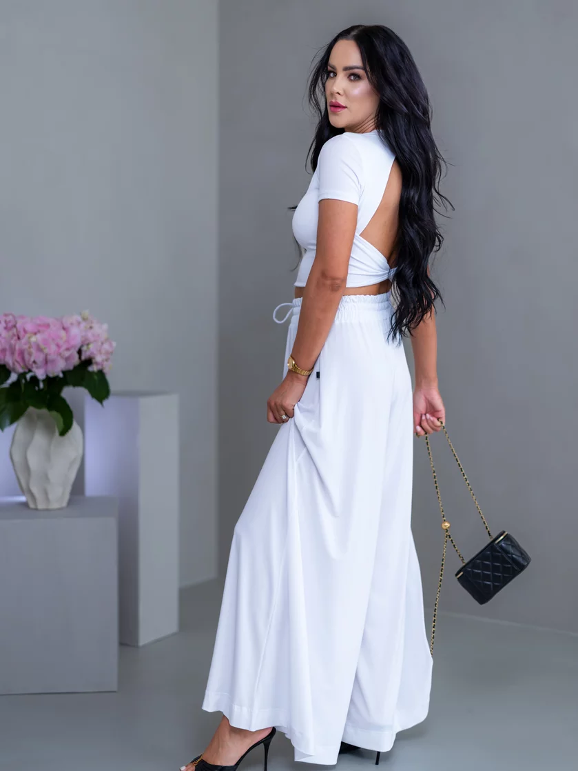 DVOJVRSTOVÝ CROP TOP “SABRINA” S OTVOROM NA CHRBÁTE
