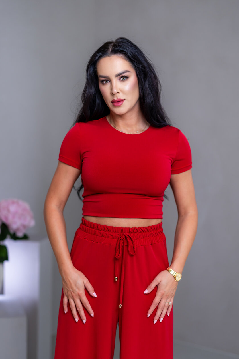 DVOJVRSTOVÝ CROP TOP “SABRINA” S OTVOROM NA CHRBÁTE