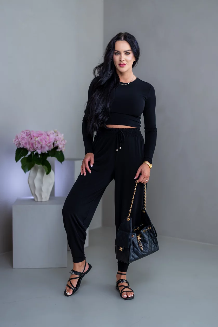DVOJVRSTOVÝ CROP TOP “SABRINA” S OTVOROM NA CHRBÁTE