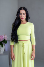 DVOJVRSTOVÝ CROP TOP “SABRINA” S OTVOROM NA CHRBÁTE