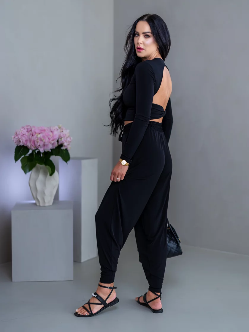 DVOJVRSTOVÝ CROP TOP “SABRINA” S OTVOROM NA CHRBÁTE