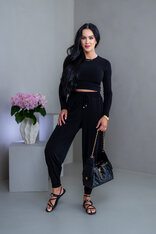DVOJVRSTOVÝ CROP TOP “SELENA” S OTVOROM NA CHRBÁTE