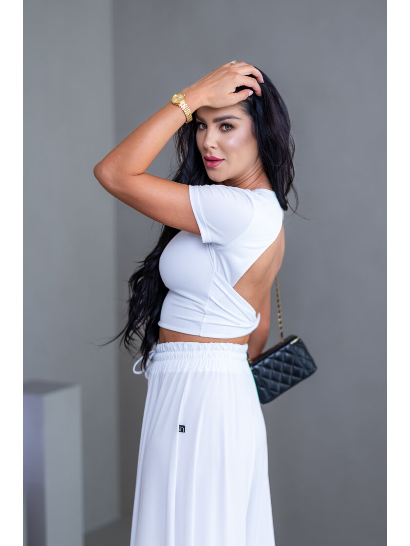 DVOJVRSTOVÝ CROP TOP “SELENA” S OTVOROM NA CHRBÁTE