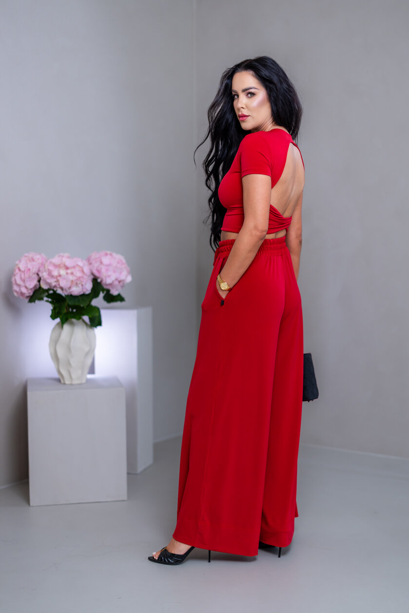 DVOJVRSTOVÝ CROP TOP “SELENA” S OTVOROM NA CHRBÁTE