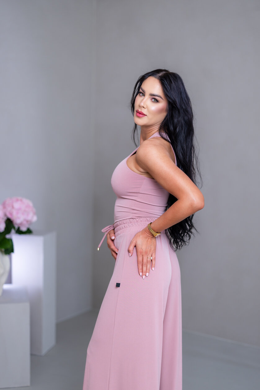 DVOJVRSTVOVÉ TIELKO VYKROJENÉ “SOPHIA”