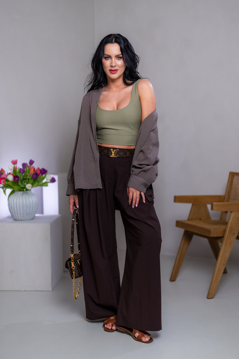 DVOJVRSTVOVÝ CROP TOP “ROBYN” - TIELKO S VÝSTRIHOM