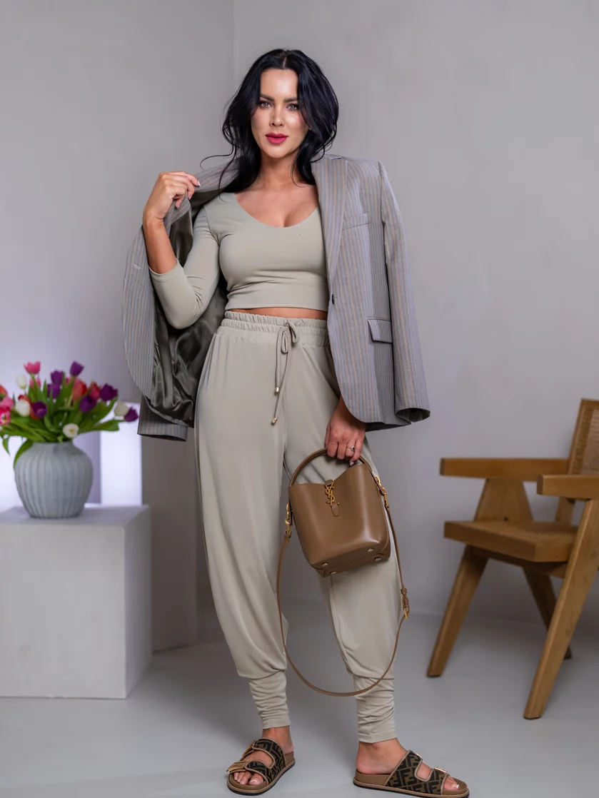 DVOJVRSTVOVÝ CROP TOP “THEA” - VEĽKÝ VÝSTRIH