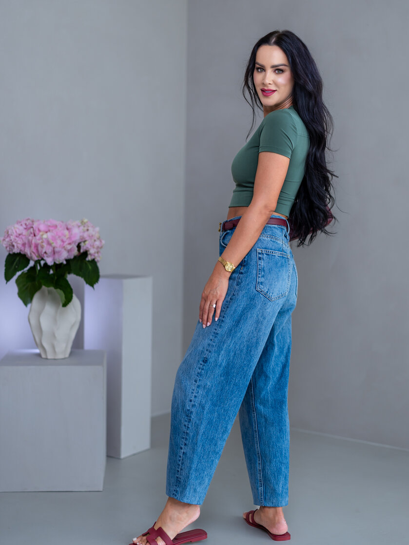 DVOJVRSTVOVÝ CROP TOP “THEA” - ZÁKLADNÝ VÝSTRIH