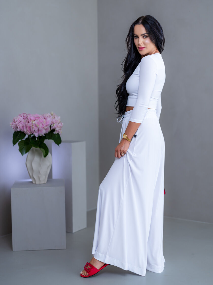 DVOJVRSTVOVÝ CROP TOP “THEA” - ZÁKLADNÝ VÝSTRIH