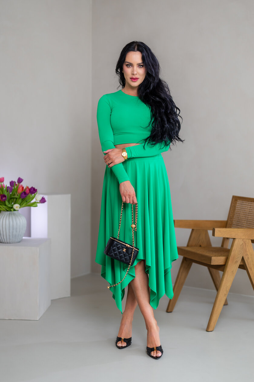 DVOJVRSTVOVÝ CROP TOP “THEA” - ZÁKLADNÝ VÝSTRIH