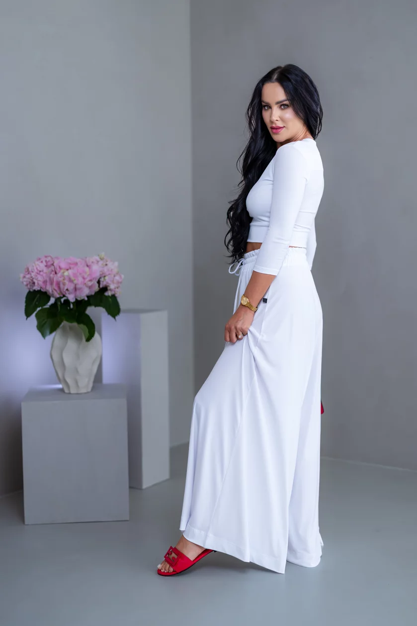 DVOJVRSTVOVÝ CROP TOP “THEA” - ZÁKLADNÝ VÝSTRIH
