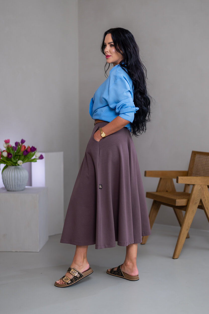 EXTRA MIDI SUKŇA “BELLA” S VRECKAMI