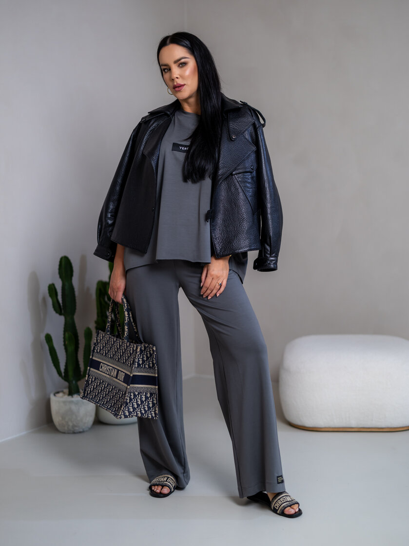 EXTREM OVERSIZE MIKINA “VIVIENE” S ETIKETOU NA PRSIACH