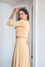 KOMPLET DLHÁ SUKŇA + CROP TOP S VÝSTRIHOM - RÔZNE DĹŽKY RUKÁVA / VŠETKY FARBY
