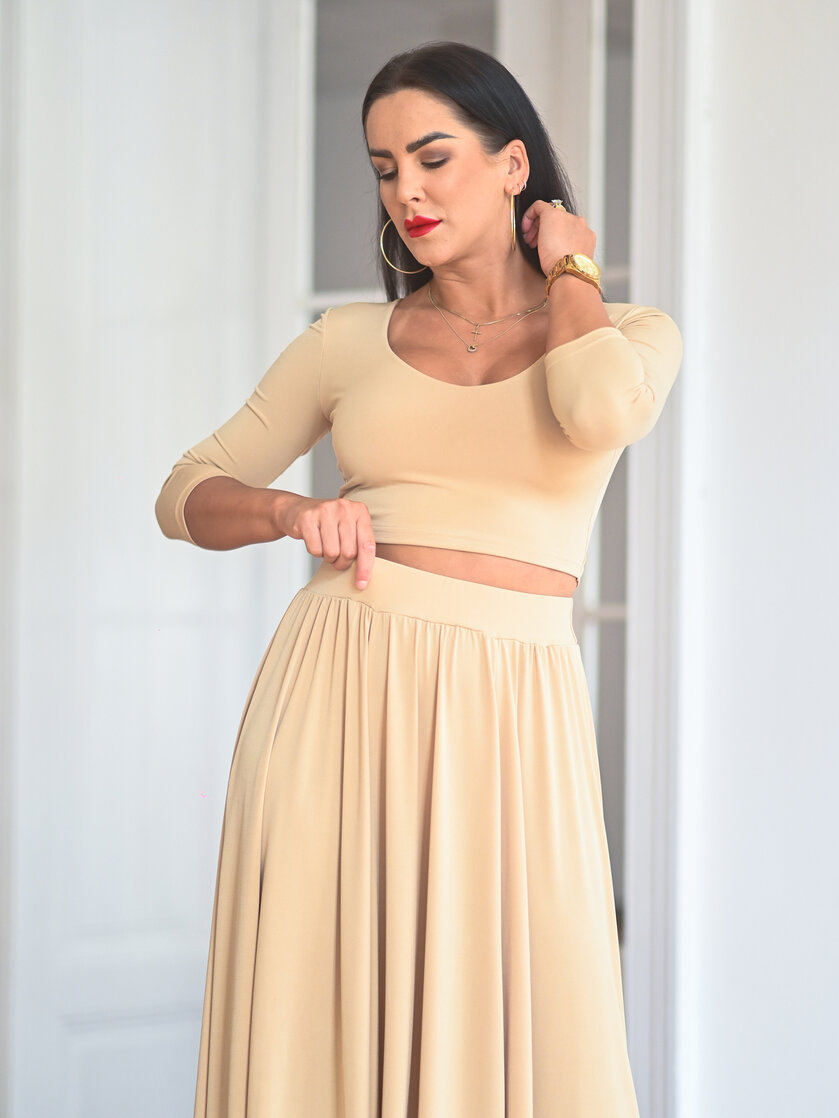 KOMPLET DLHÁ SUKŇA + CROP TOP S VÝSTRIHOM - RÔZNE DĹŽKY RUKÁVA / VŠETKY FARBY