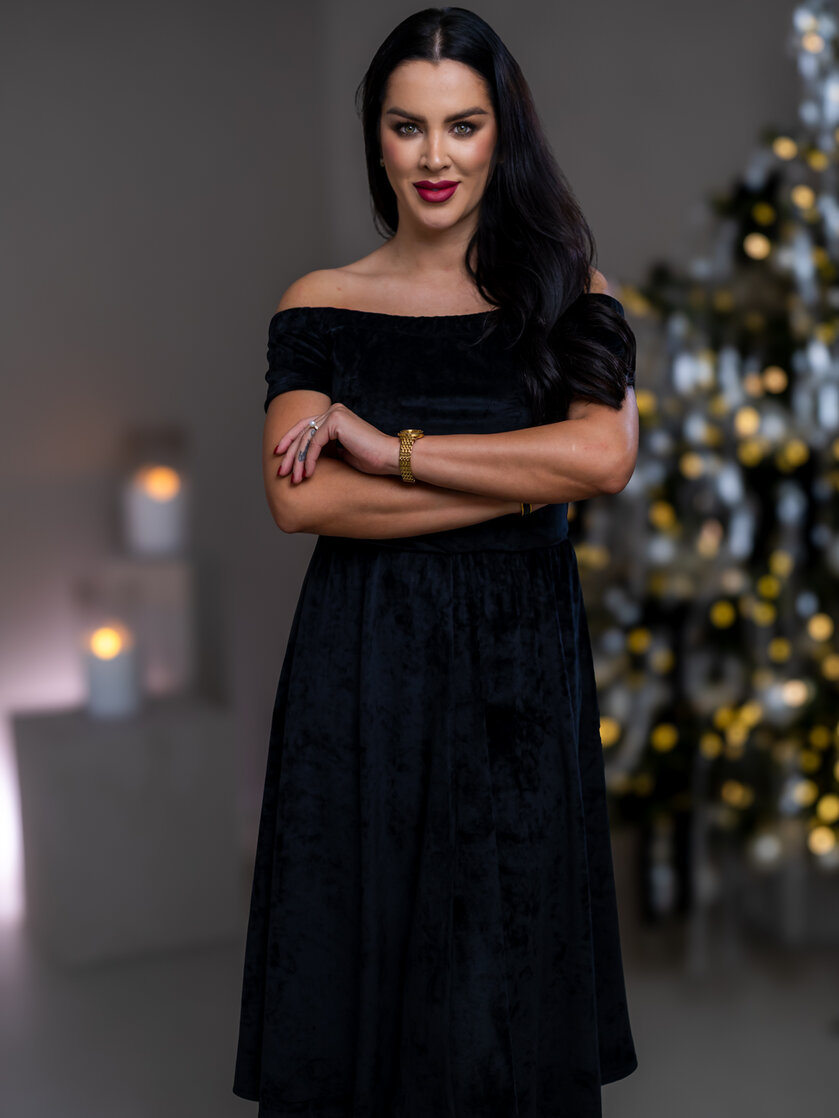 MIDI ŠATY “JULIET” S ODHALENÝMI RAMENAMI