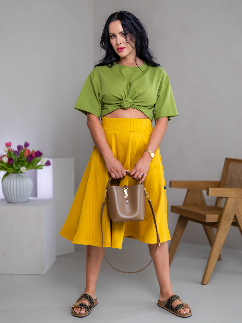 MIDI SUKŇA “BELLA” S VRECKAMI