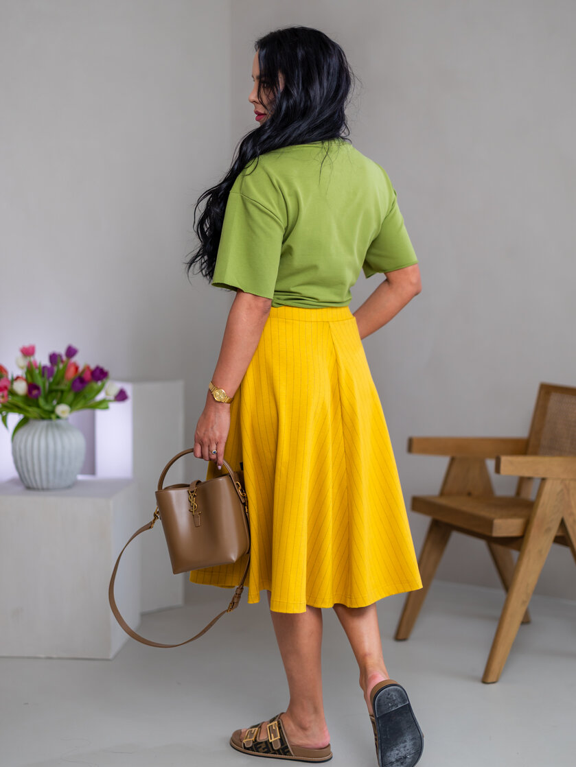 MIDI SUKŇA “BELLA” S VRECKAMI