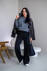 MIERNE OVERSIZE MIKINA “KARLA” - ETIKETA NA PRSIACH