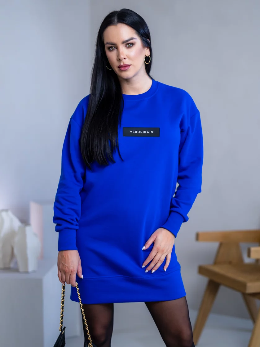 MIERNE VOĽNÉ MIKINOŠATY “KARLA” - ETIKETA NA PRSIACH MIERNE VOĽNÉ MIKINOŠATY “KARLA” - ETIKETA NA PRSIACH