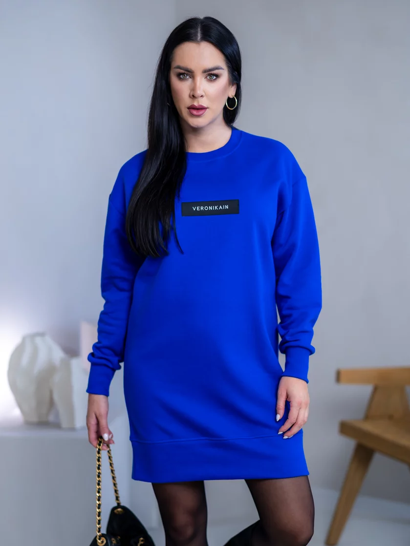 MIERNE VOĽNÉ MIKINOŠATY “KARLA” - ETIKETA NA PRSIACH MIERNE VOĽNÉ MIKINOŠATY “KARLA” - ETIKETA NA PRSIACH