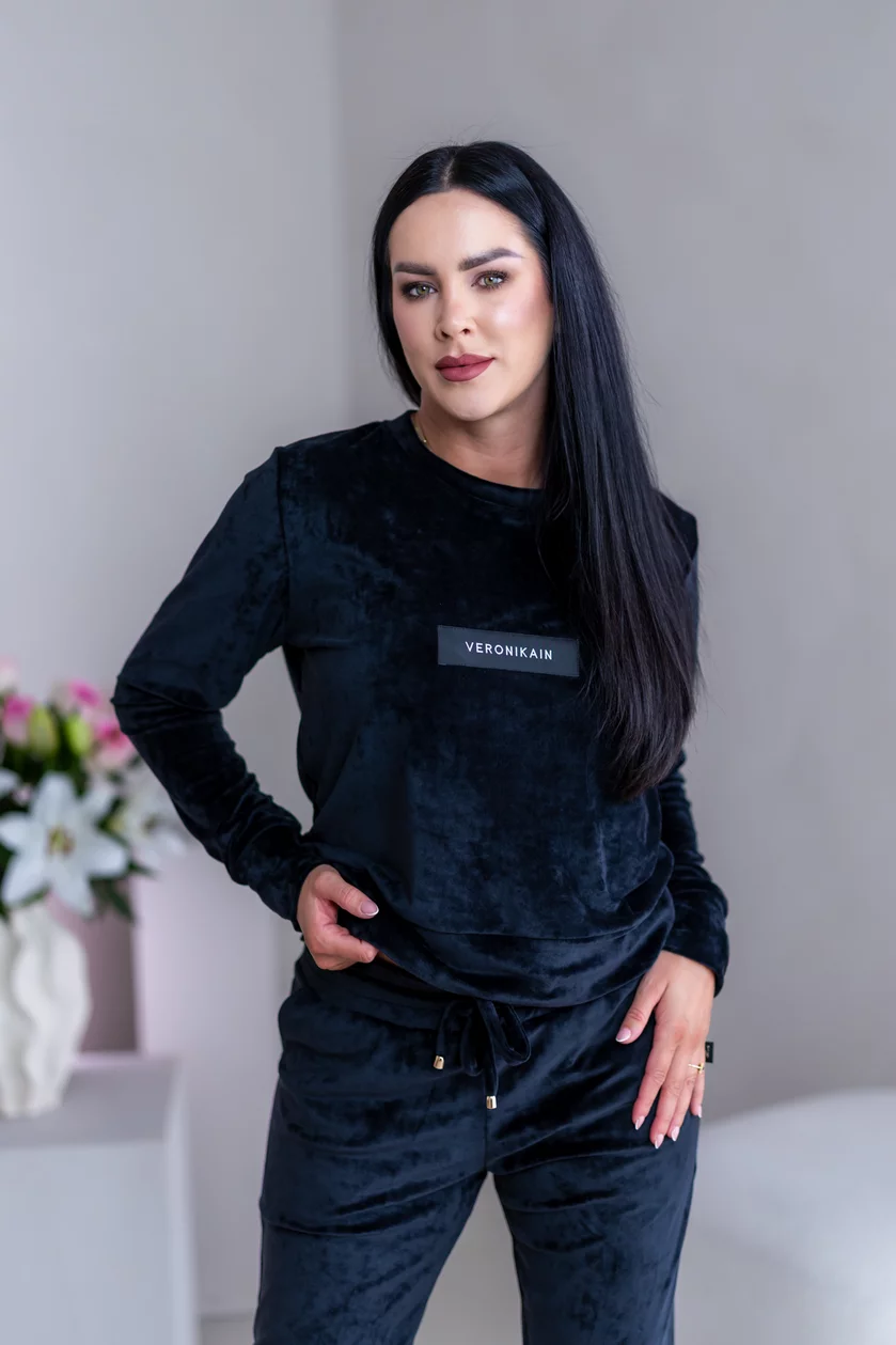 MIKINA “BIANCA” - S ETIKETOU MIKINA “BIANCA” - S ETIKETOU