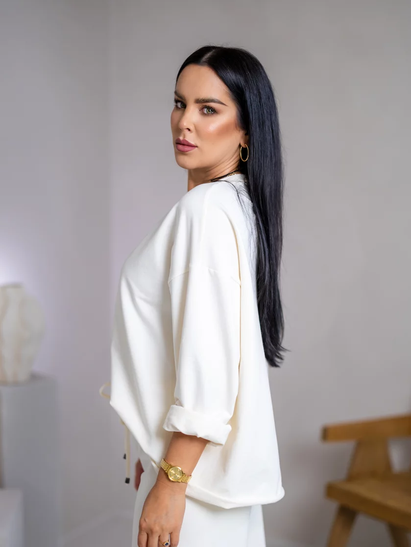 MIKINA EXTREM OVERSIZE “VIVIENE” - S ETIKETOU NA PRSIACH