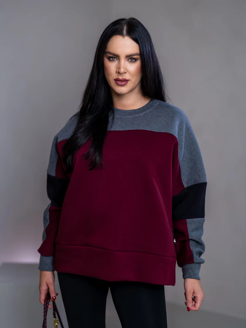 MIKINA “KONTRASTY” - BURGUNDY / DARK GRAY MELAGNE / BLACK MIKINA “KONTRASTY” - BURGUNDY / DARK GRAY MELAGNE / BLACK