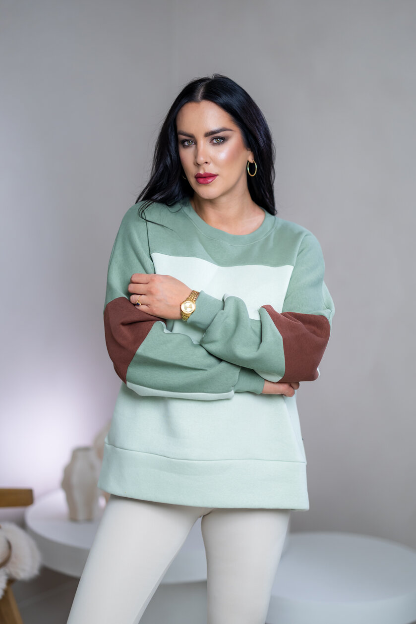 MIKINA “KONTRASTY” - SOFT MATCHA / LIGHT OLIVE / BROWN