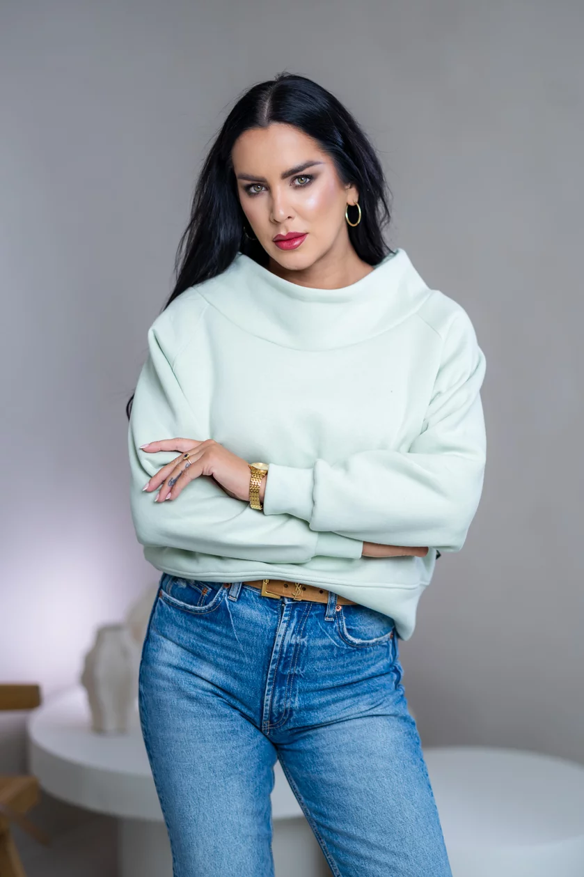 MIKINA S GOLIEROM “ROSE”