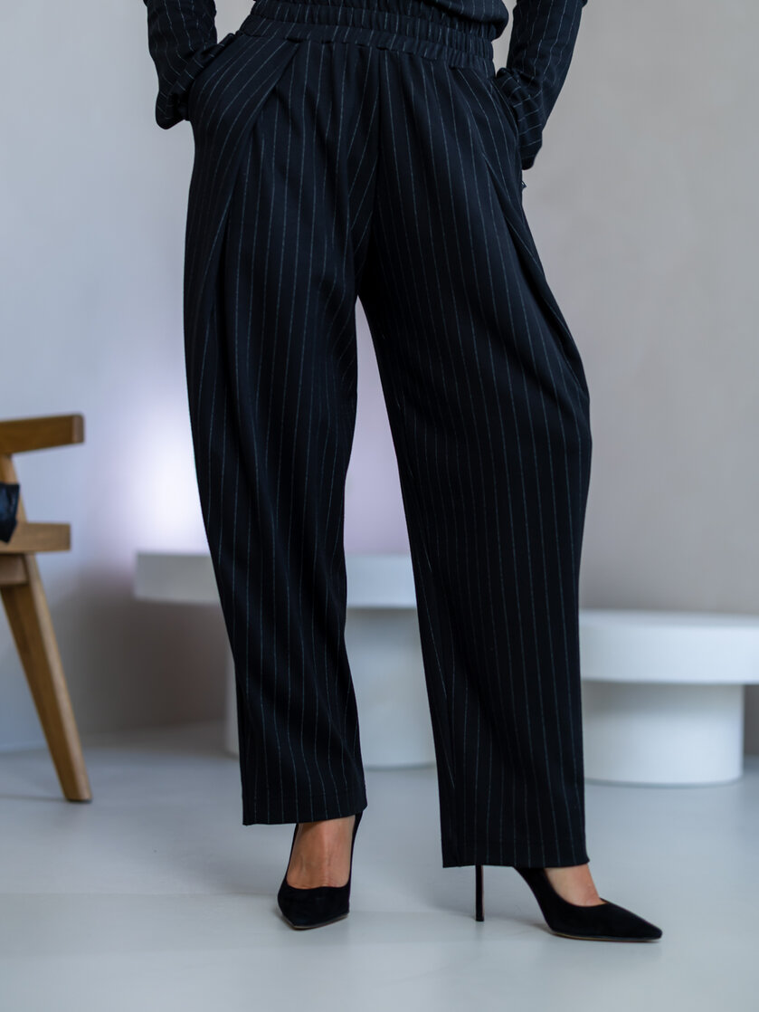 NOHAVICE “CHARLIE” SO ZÁHYBMI