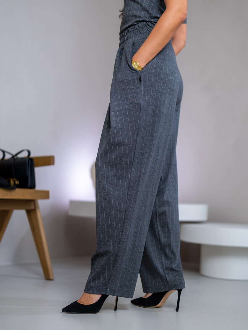 NOHAVICE “CHARLIE” SO ZÁHYBMI