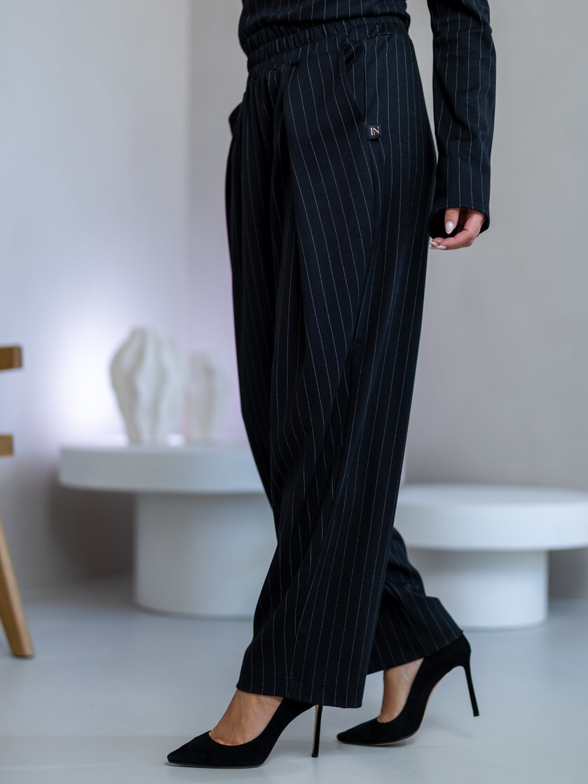 NOHAVICE “CHARLIE” SO ZÁHYBMI