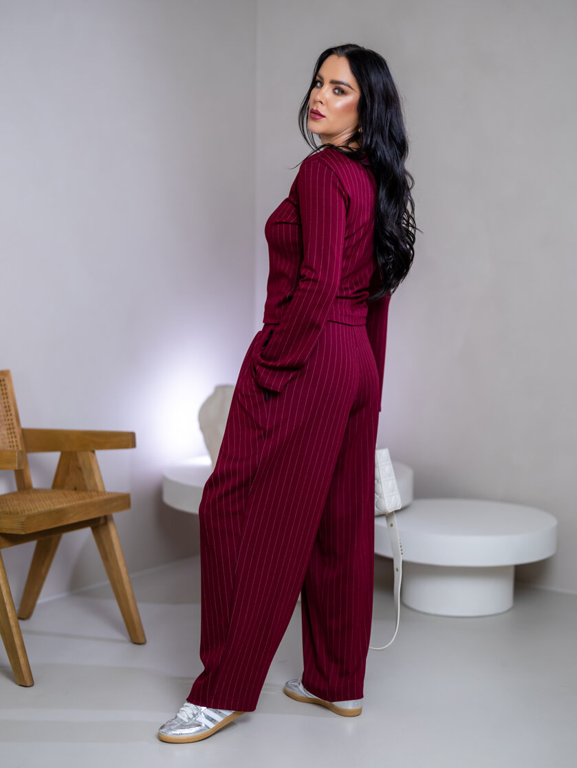 NOHAVICE “CHARLIE” SO ZÁHYBMI