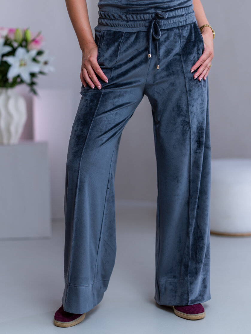 NOHAVICE “EVELYN” - S PUKMI