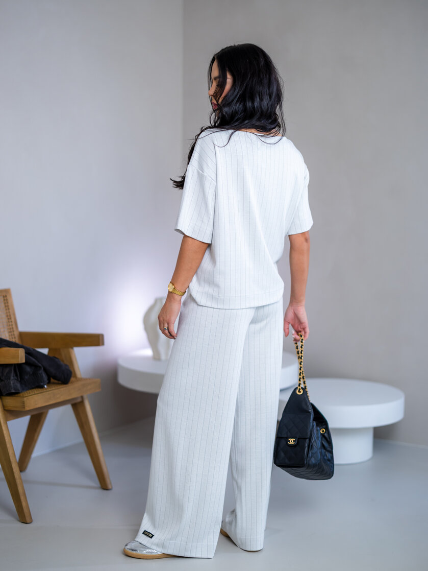 NOHAVICE “NAOMI” HLADKÉ