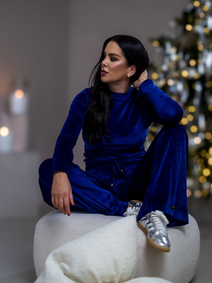 NOHAVICE “NAOMI” HLADKÉ