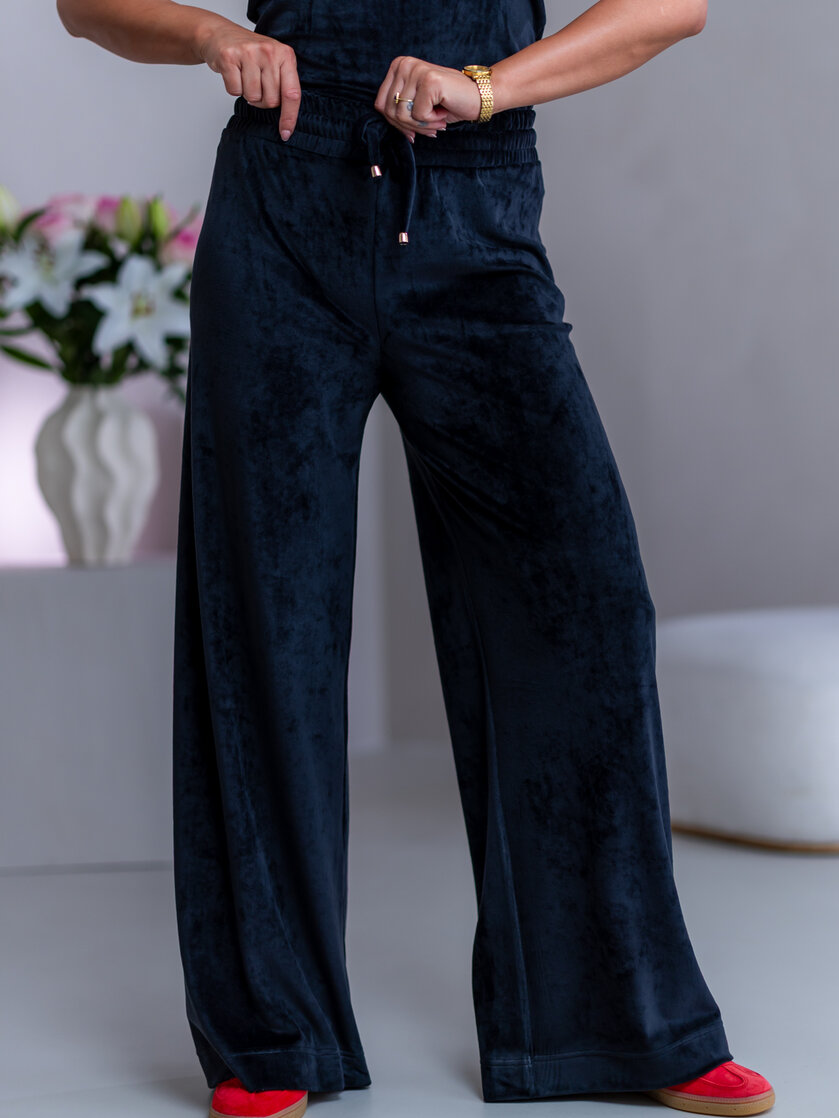 NOHAVICE “NAOMI” - HLADKÉ