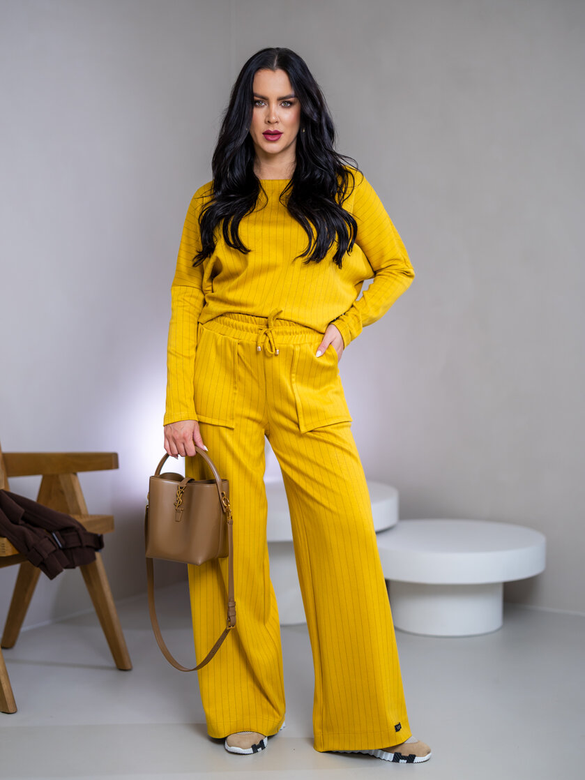 NOHAVICE “NAOMI” S VRECKAMI