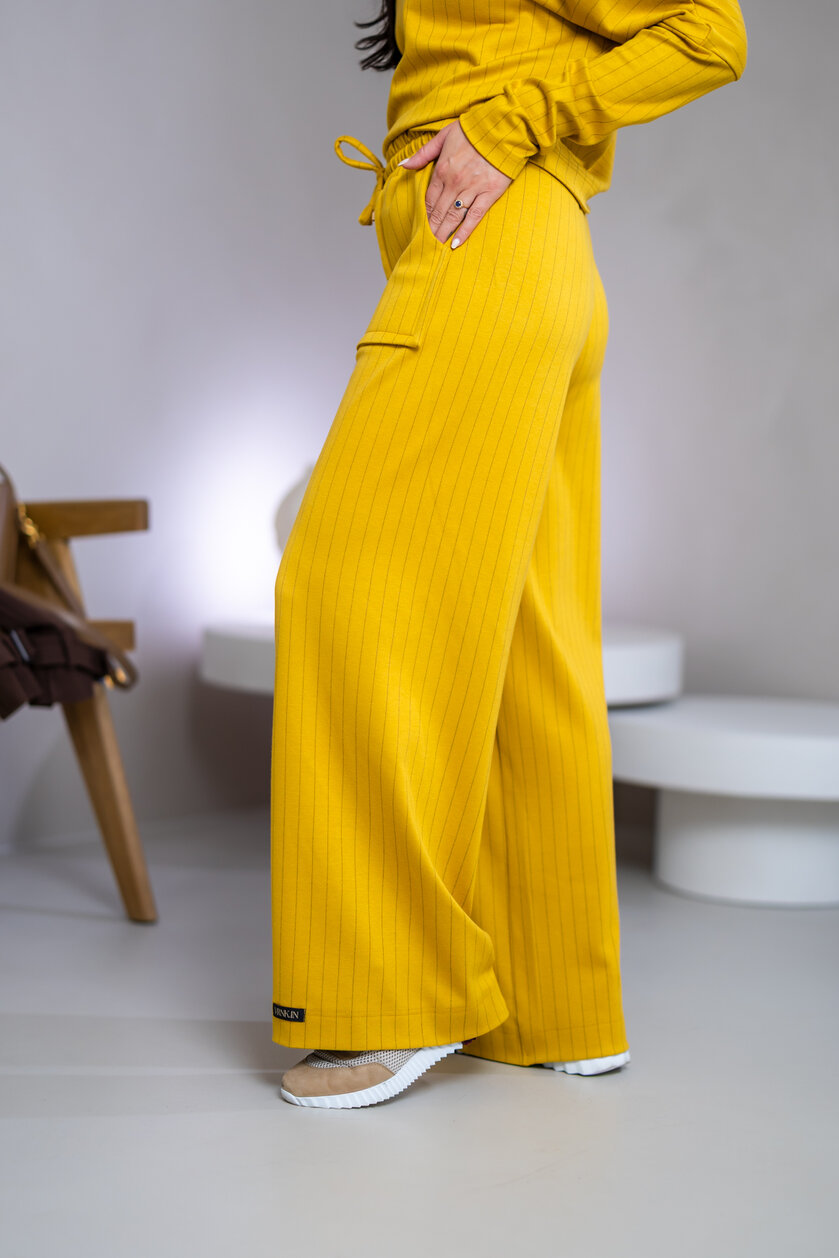 NOHAVICE “NAOMI” S VRECKAMI