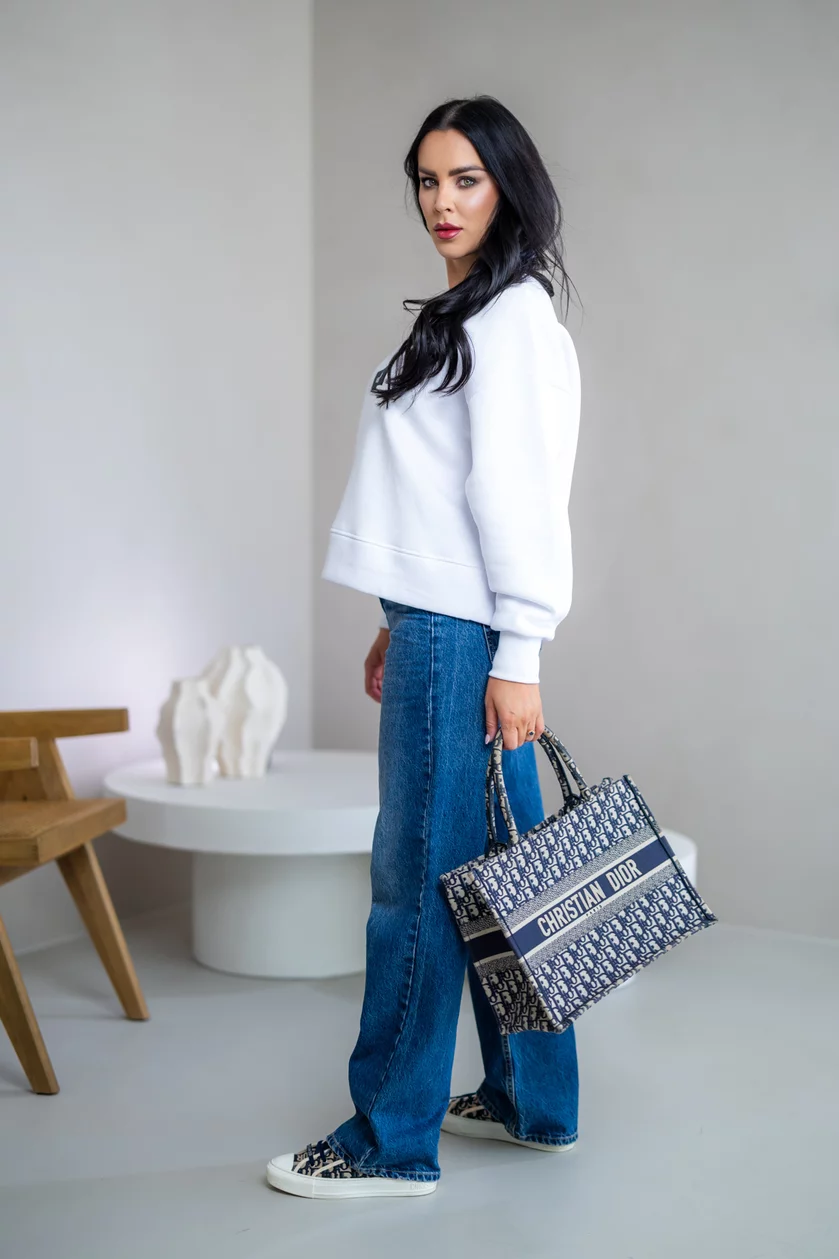 OVERSIZE MIKINA “ARIANNA” - ZÁKLADNÁ DĹŽKA - ETIKETA NA PRSIACH