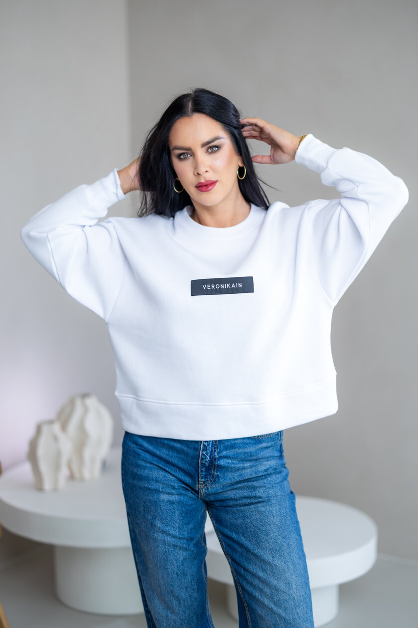 OVERSIZE MIKINA “ARIANNA” - ZÁKLADNÁ DĹŽKA - ETIKETA NA PRSIACH