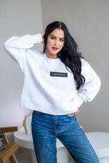 OVERSIZE MIKINA “ARIANNA” - ZÁKLADNÁ DĹŽKA - ETIKETA NA PRSIACH