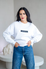 OVERSIZE MIKINA “ARIANNA” - ZÁKLADNÁ DĹŽKA - ETIKETA NA PRSIACH